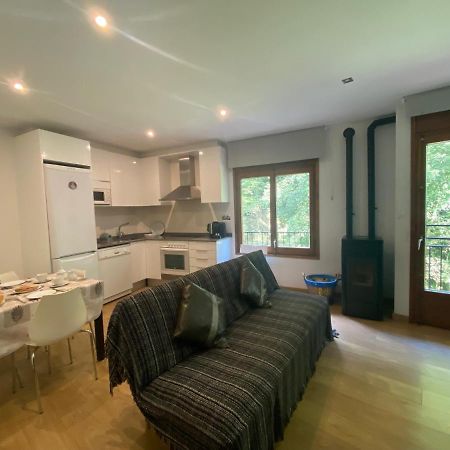 Precioso Apartamento Con Vistas Montana O Rio รีเวสเดเฟรแซร์ ภายนอก รูปภาพ
